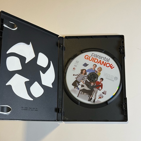 DVD - Parental Guidance - Picture 3 of 3